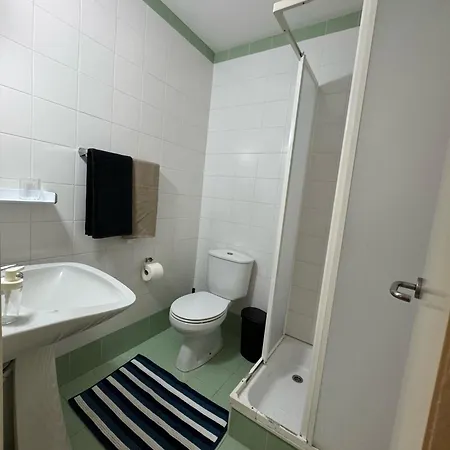 Casa Dos Avós Quarto em Acomodações Particulares