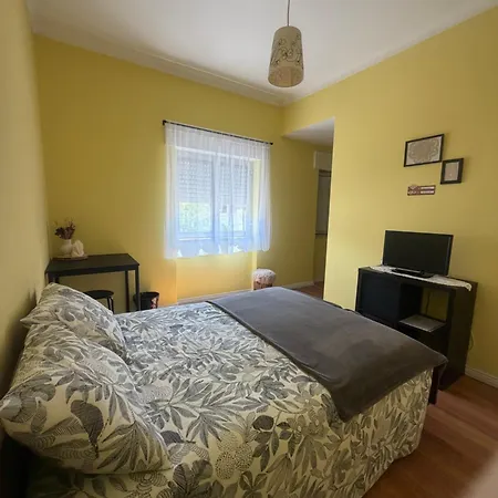 Casa Dos Avos Homestay *