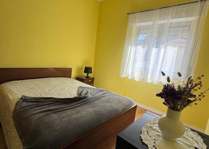 Casa Dos Avos Maceira (Lisbon)